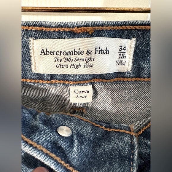 NWOT ABERCROMBIE & FITCH 34 The 90’s Straight Ultra High Rise CURVE LOVE Destroy - Picture 4 of 12